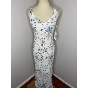 New Reformation Emmeline Dress in Clarita Size 4